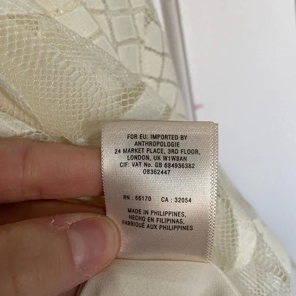 Anthropologie HD in Paris Ivory Lace Pineapple Top - Picture 8 of 12